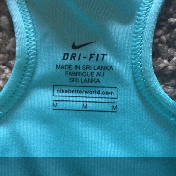 Nike sports bra - Picture 3 of 3
